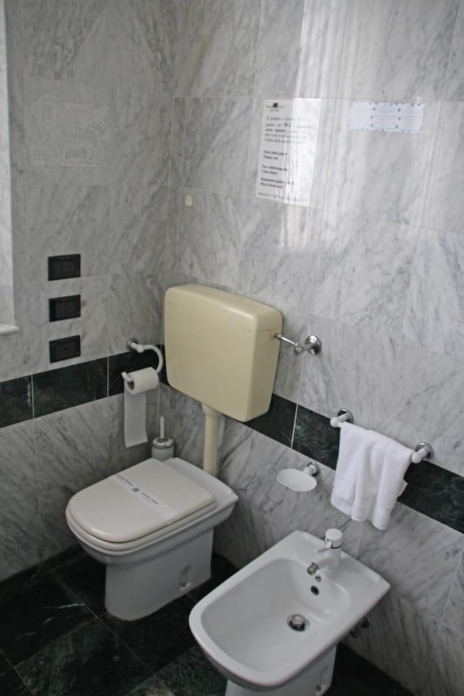 Park Hotel Villa Leon D'Oro Noventa di Piave Εξωτερικό φωτογραφία