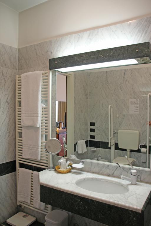 Park Hotel Villa Leon D'Oro Noventa di Piave Εξωτερικό φωτογραφία