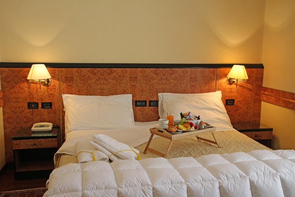 Park Hotel Villa Leon D'Oro Noventa di Piave Εξωτερικό φωτογραφία