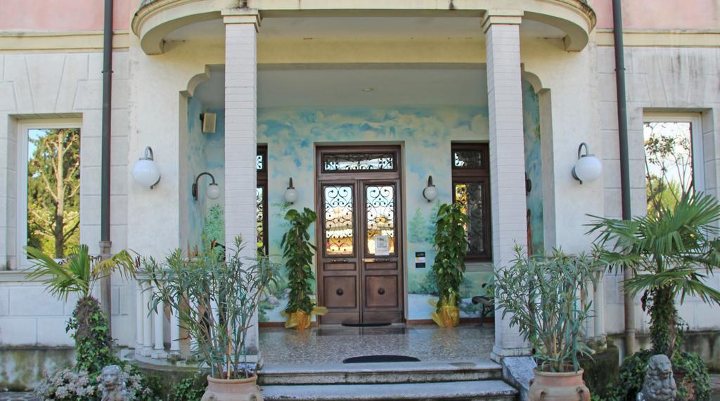 Park Hotel Villa Leon D'Oro Noventa di Piave Εξωτερικό φωτογραφία