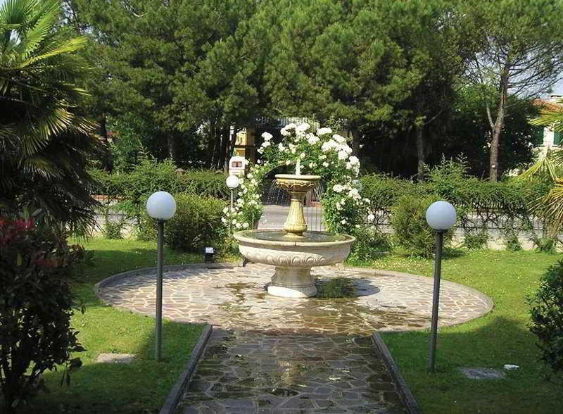 Park Hotel Villa Leon D'Oro Noventa di Piave Εξωτερικό φωτογραφία